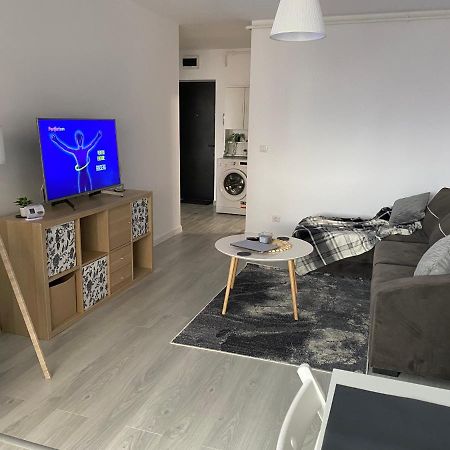 شقة Zian Flat بوخارست المظهر الخارجي الصورة